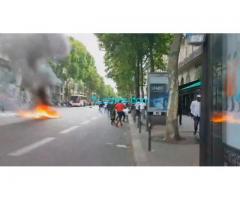 14.07.17 in der Nacht in Paris wurden wieder 900 Autos angezündet! Massenmedien schweigen darüber!