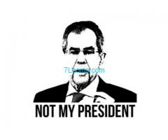 This is NOT NY PRESIDENT Van der Bellen! Weg mit IHM!