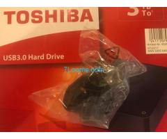 Biete UK-Adapter zum Aufstecken für Netzeil von Toshiba 3TB USB 3.0 Hard Drive;
