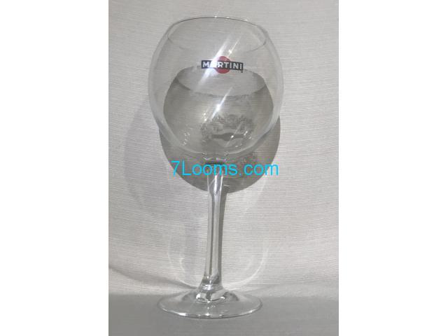 Biete Original Martini Glas; 20 cm Höhe;