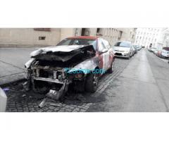 In der Nacht auf den 30.12.17 wurde das Auto von Martin Sellner Opfer eines Brandanschlages!