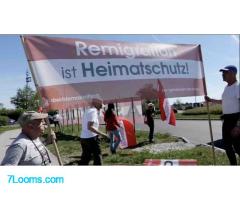 Engagierte Aktivisten von Direktdemokratisch haben am Samstag (25.04.26) in Wiener Neustadt ;