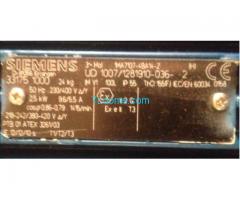 Biete: Siemens Elektro Motor; 1MA7107-4BA; 230/400 Volt; 50 Hz; 2,5 kW; 24 Kg; IP 55;